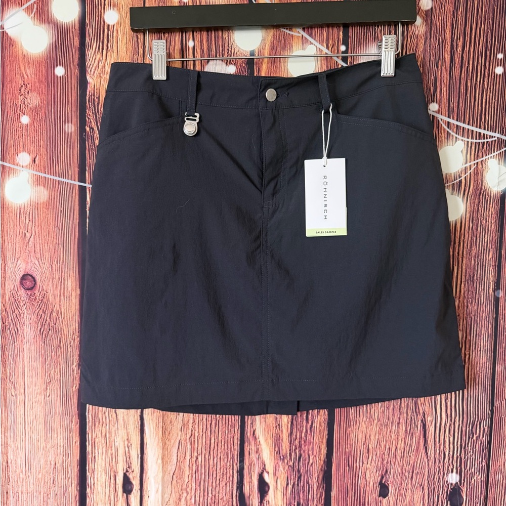 Rohnisch Women's Black Golf Skort NWT Size 40
